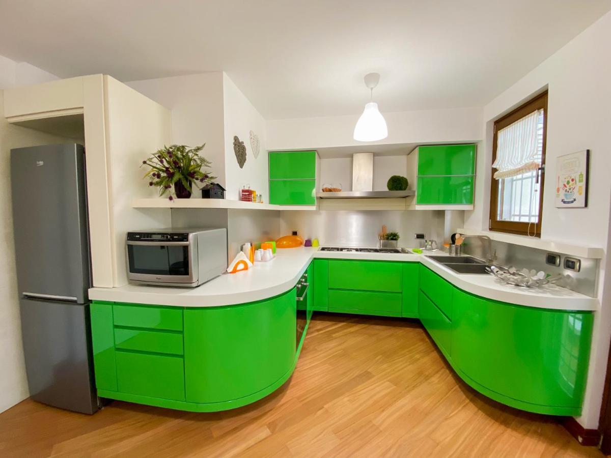 Phoenix House Наполи Екстериор снимка