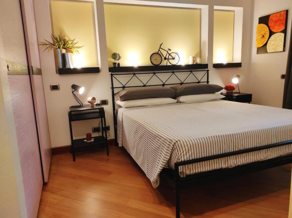 Phoenix House Наполи Екстериор снимка